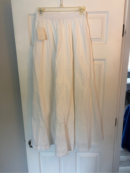 a new day Dresses & Skirts - a new day Ivory Textured Maxi Skirt with Gathered Waist